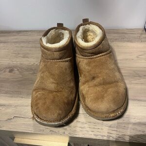 UGG Classic Ultra Mini